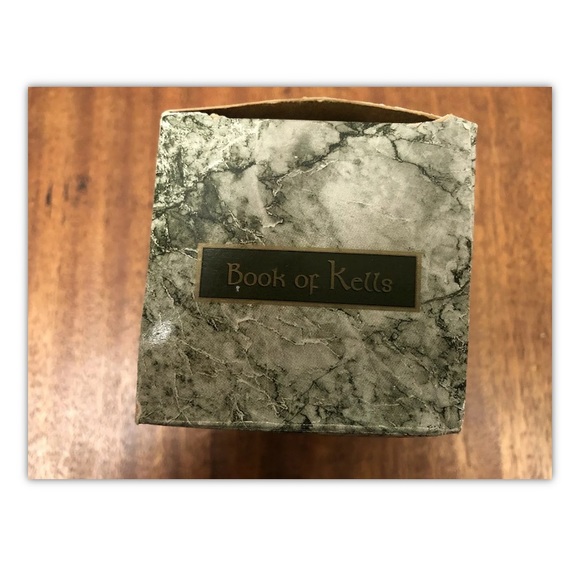 Book of Kelly’s,candle, Trinity College Dublin, Ireland, 5.5” tall, new in box.: - Picture 8 of 8